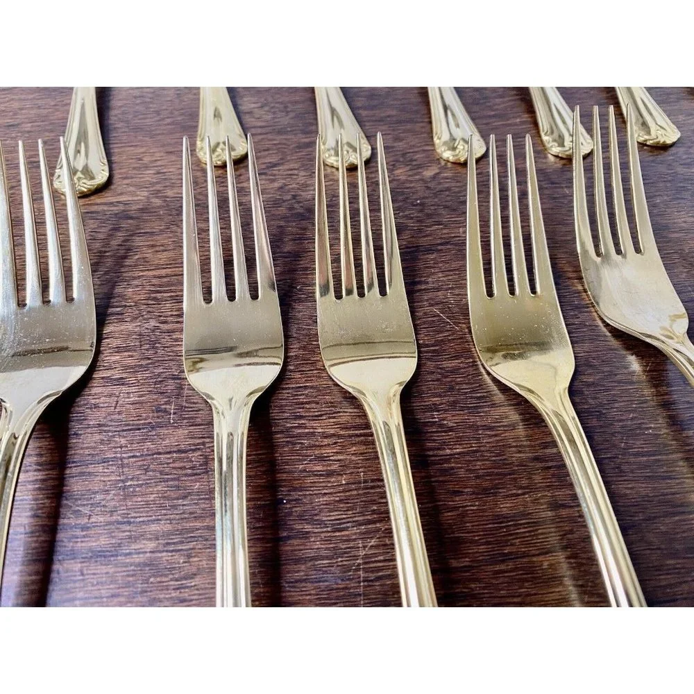 Hamptons Silversmiths 199 Gold‎ Tone Flatware Lot Of 40 Spoons Forks Knives